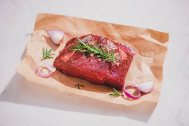 Ham sığır eti dilim