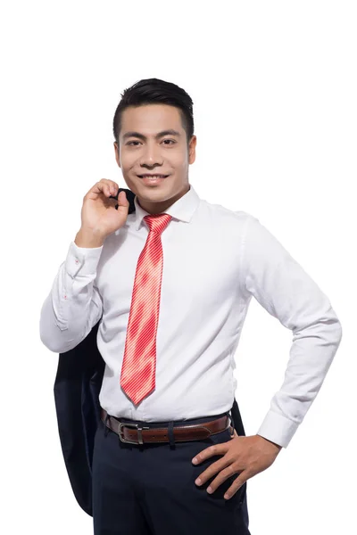 Portrét jistý asijský podnikatel stojící nad bílá. — Stock fotografie