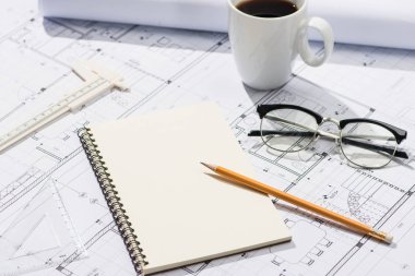 Kalem ile açık planları
