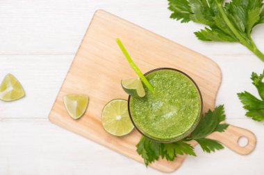 Cam Kavanoz güler yüzlü