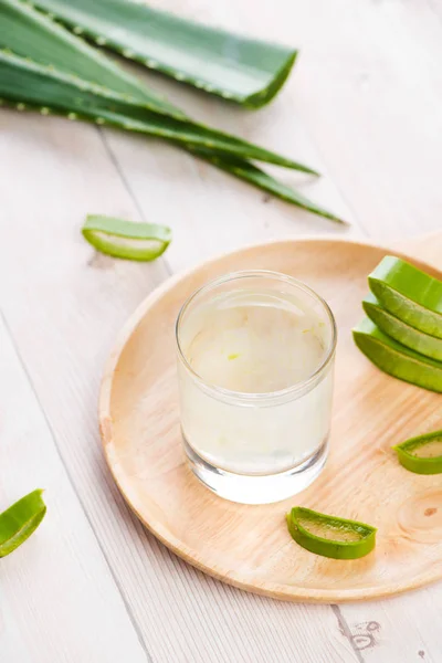 Segelas jus aloe vera — Stok Foto