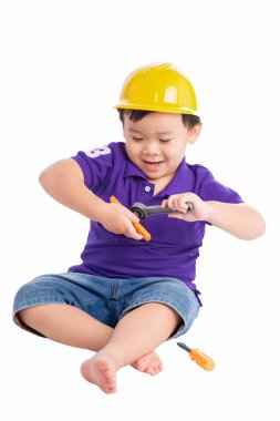  kask araçları ile küçük çocuk