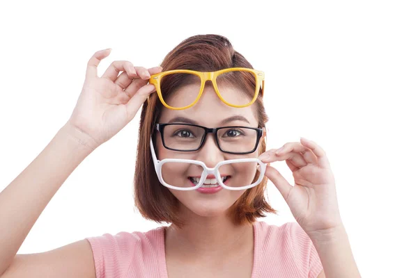 Mujer con gafas diferentes — Foto de Stock