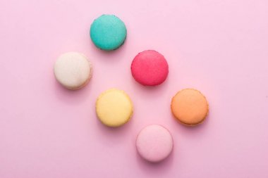 Renkli pastel macaroons