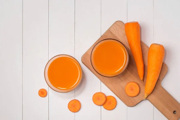 Fresh carrot juice — Stock Photo, Image