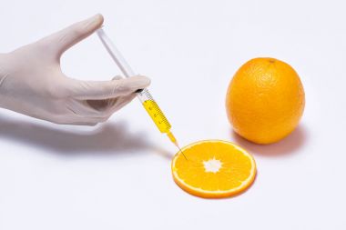portakal ve şırınga ile deneme