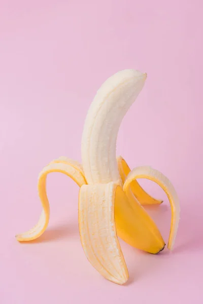Banane pelée fraîche — Photo
