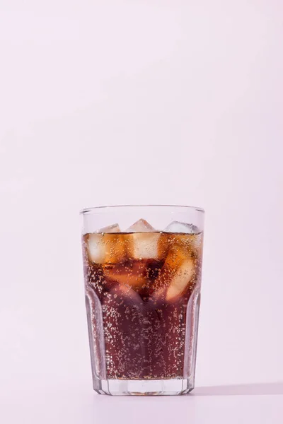 可乐和冰多维数据集 — Stockfoto