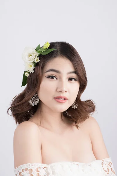 Bride with floral wreath on head — Stock Photo, Image