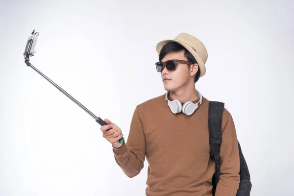 Tourist man taking selfie picture — Stock Photo, Image