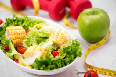 salata, halter ve ölçü birimi teyp