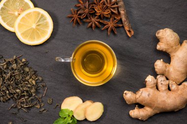 zencefil çayı fincan 