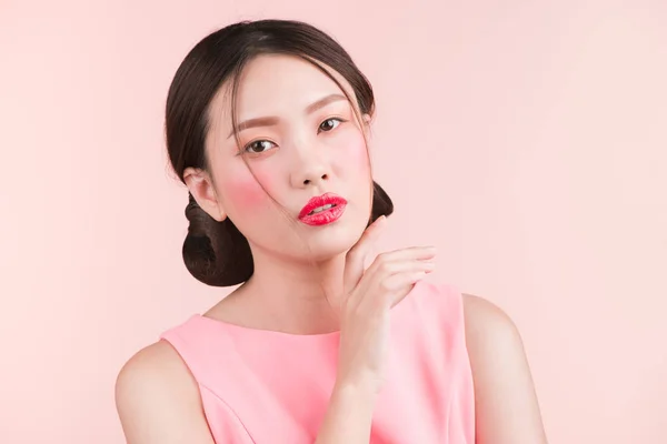 Young woman with fashion makeup — Stock Photo, Image