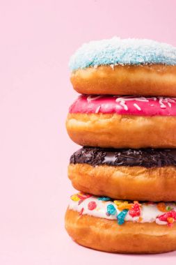 Doğum günü için lezzetli börekler