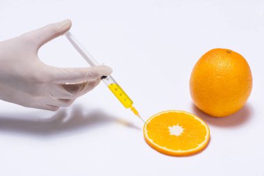 portakal ve şırınga ile deneme