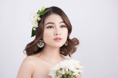 gelin buketi çiçek ile