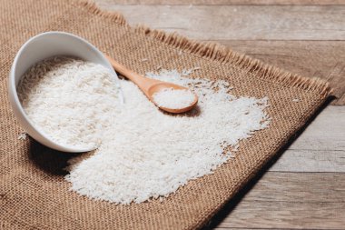 çiğ pirinç yasemin