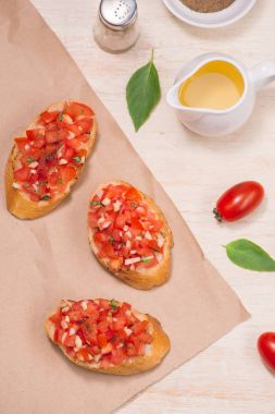 İtalyan domates bruschetta