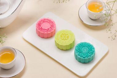 mooncakes mermer masada