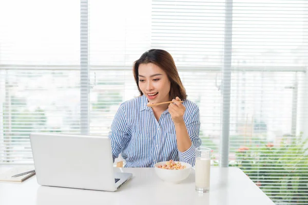 Ejecutiva femenina — Foto de Stock