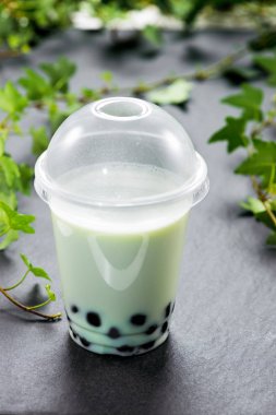 Kabarcık boba çay nane