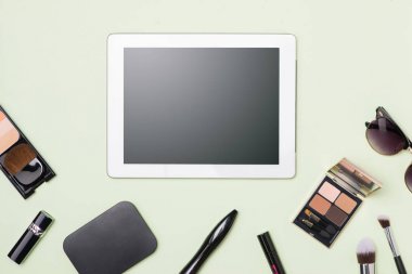 tablet ile kozmetik ürünleri 