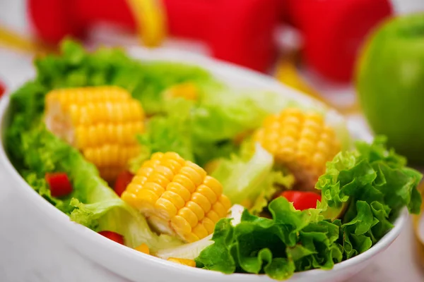 Sano Pasto Fitness Con Insalata Fresca Concetto Dieta — Foto Stock