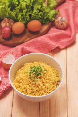 şehriye kase sebze ile