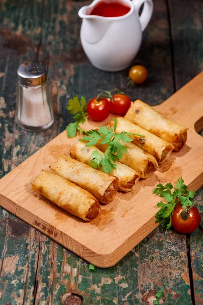 Vietnamese Food Delicious Homemade Spring Rolls Wooden Table — Stock Photo, Image