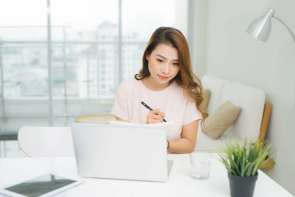 Young Beautiful Asian Woman Working Home — Stock Photo, Image