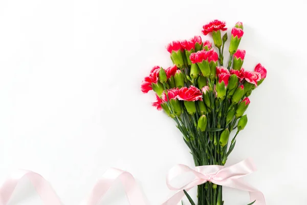 Flores Rosadas Sobre Fondo Blanco Tarjeta Felicitación Festiva — Foto de Stock