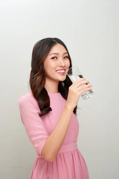 Hermosa Mujer Asiática Sosteniendo Vaso Agua Concepto Salud — Foto de Stock