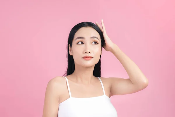Hermoso Retrato Mujer Asiática Con Cabello Largo Sano Liso Brillante —  Fotos de Stock