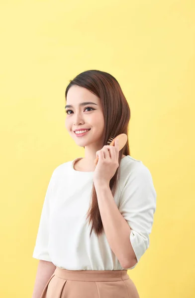 Conceito Bom Cabelo Saudável Mulher Encantadora Bonita Com Sorriso Radiante — Fotografia de Stock