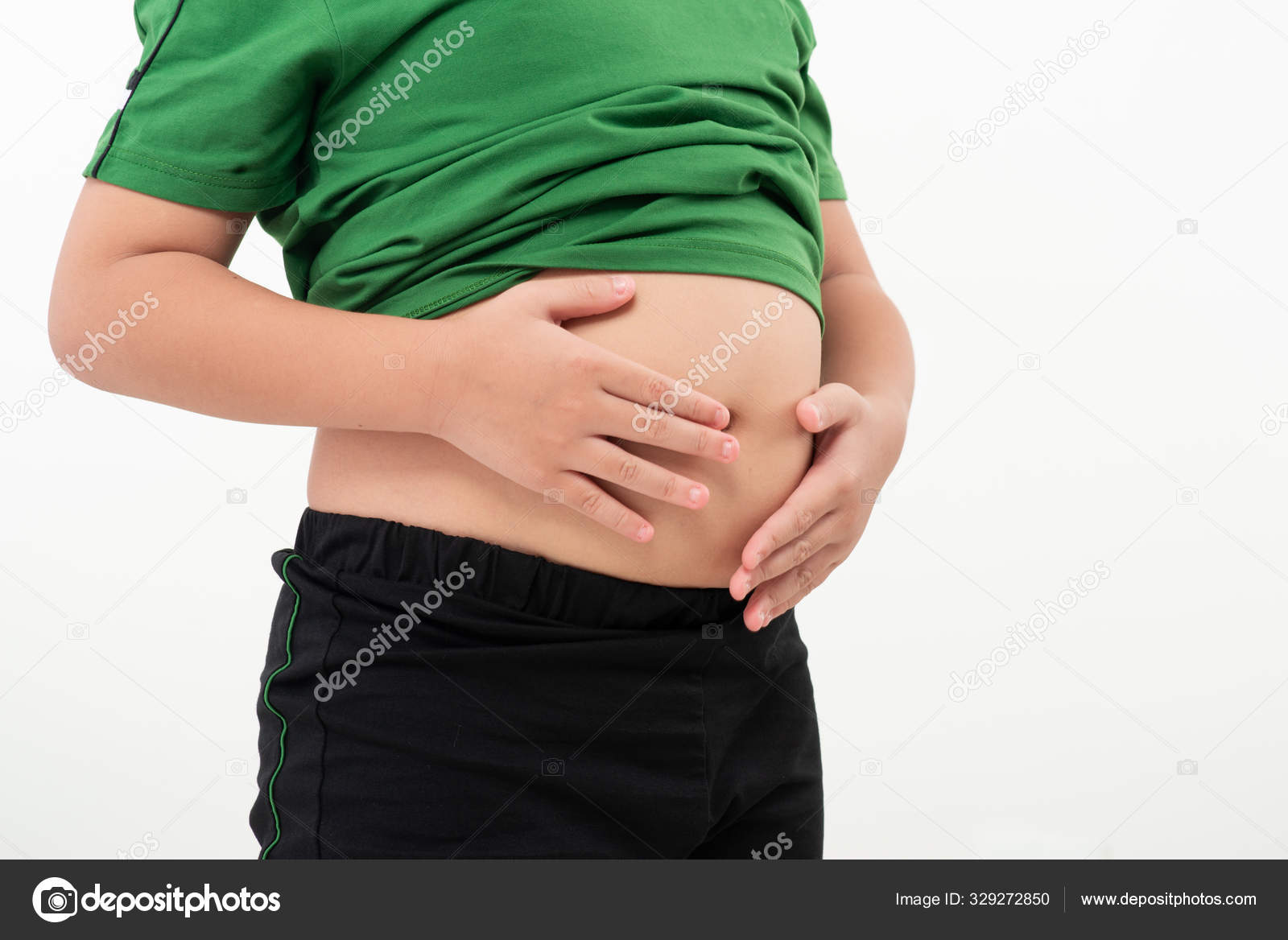 Пучит живот ребенку год. Пучит живот ребенку год. Пальпкция живоота ркбенуа. Животик новорожденного. Пучит живот ребенку год.