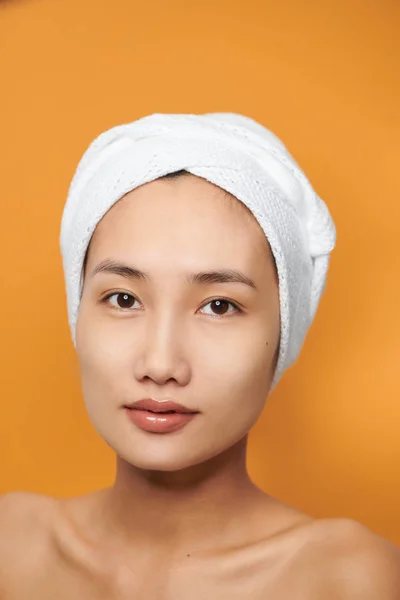 Gros Plan Portrait Jeune Femme Asiatique Avec Une Peau Visage — Photo