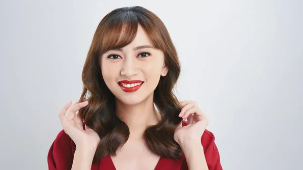 Retrato Hermosa Joven Mujer Asiática Con Piel Impecable Maquillaje Perfecto —  Fotos de Stock