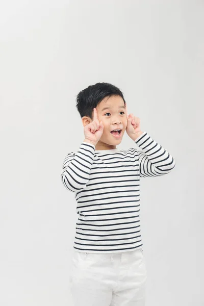 Pequeno Bonito Menino Pensamento Gesto Isolado Branco Close Dedo — Fotografia de Stock