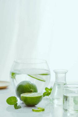 Aromaterapi için turuncu aroma yağı