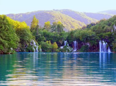 plitvice gölleri şelaleler.