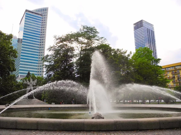 Varşova modern mimari.