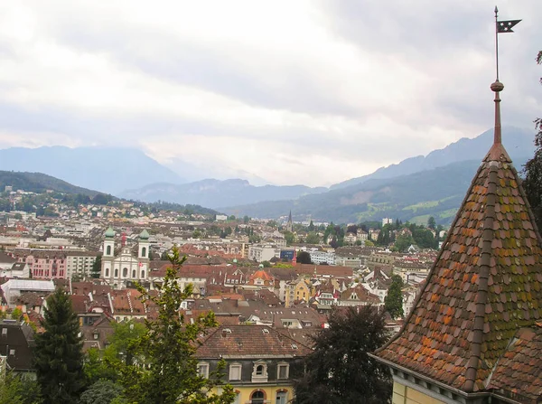 Stadsbilder i Luzern, Schweiz.. — Stockfoto
