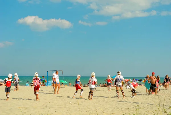 Beach classes taekwondo. — Stock Photo, Image