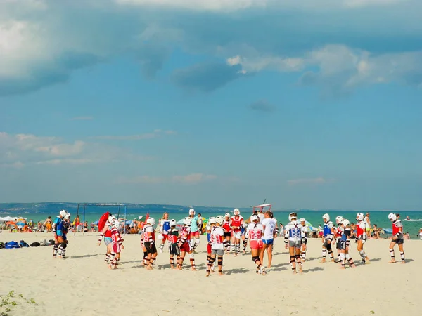 Beach classes taekwondo. — Stock Photo, Image