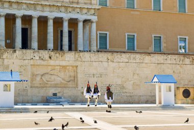 Atina'da Muhafız değişim.