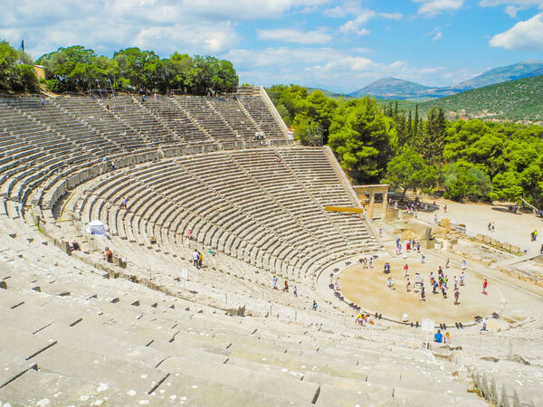 The amphitheater Epidaurus.