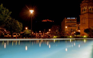 Argos gece cityscape.