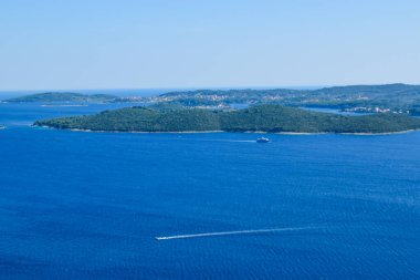 Hırvat adalarının manzarası.