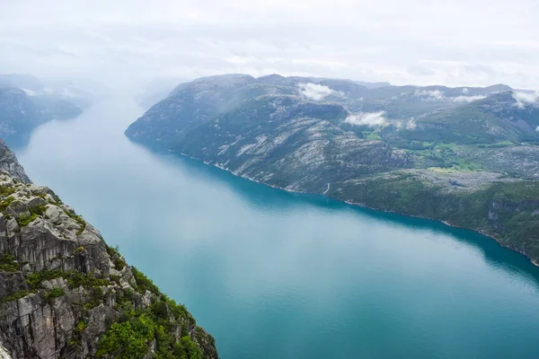 Lysefjord landschap, Pulpit Rock. — Stockfoto