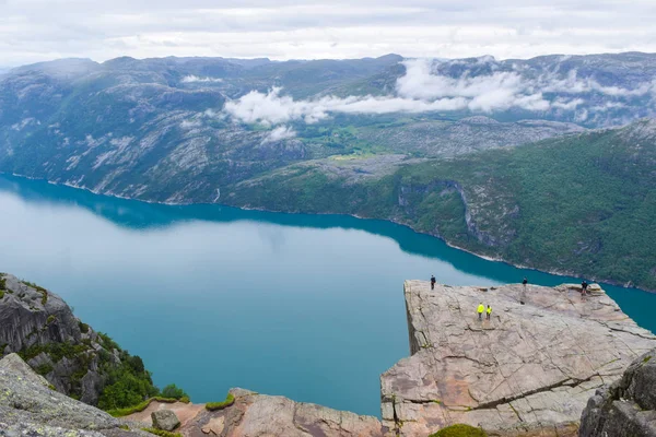 Pedra de púlpito ou prekestolen . — Fotografia de Stock